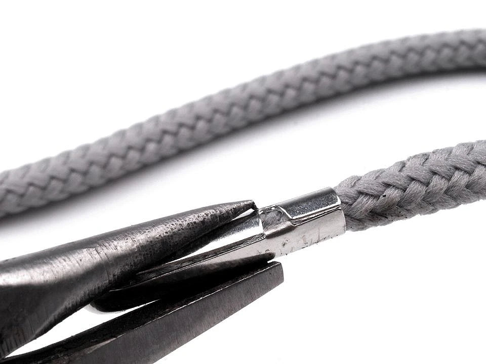 Embout de cordon en métal 4 mm