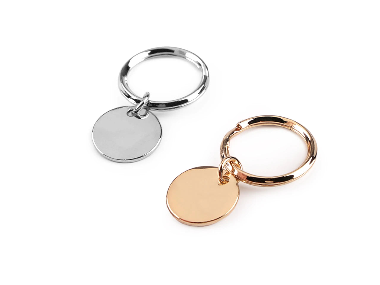 Anneau à porte-clés avec pendentif