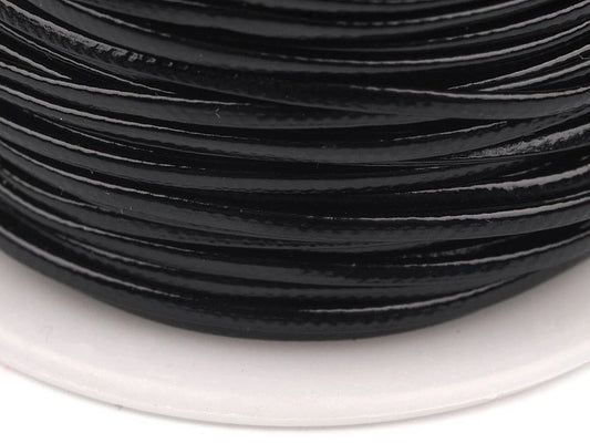 Cordon en simili cuir 1,5 mm 25 mètres