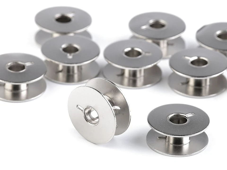 Canettes en métal pour machine VERITAS X 10