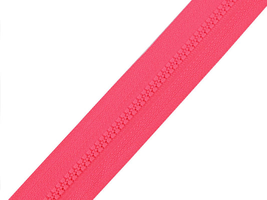 Fermeture au mètre 3 mm injectée